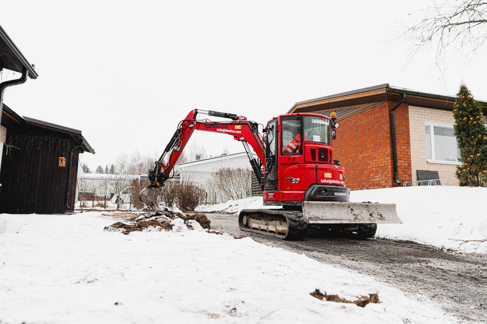 Salaojakeskus Oy - Talvi salaojaremontti